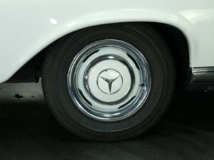Bild 30/30 von Mercedes-Benz 250 SE (1966)