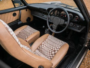 Image 2/50 of Porsche 911 SC 3.0 (1982)