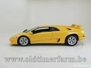 Image 8/15 de Lamborghini Diablo (1991)