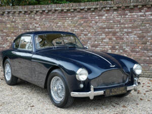 Image 49/50 of Aston Martin DB 2&#x2F;4 Mk III (1959)