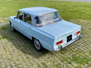 Bild 17/37 von Alfa Romeo Giulia 1.6 Super (1965)