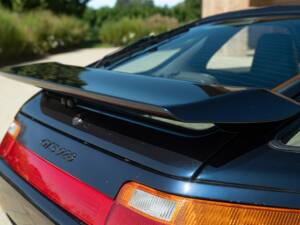 Image 21/50 of Porsche 928 GTS (1992)