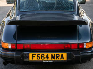 Bild 42/46 von Porsche 911 Carrera 3.2 (1988)