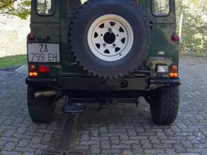 Image 3/34 of Land Rover Defender 90 Td5 (2000)