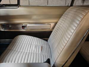 Image 7/12 of Dodge Charger (1966)