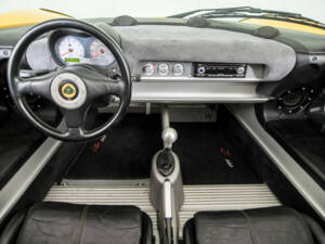 Image 7/50 of Lotus Elise (2003)
