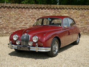 Image 20/50 of Jaguar Mk II 2.4 (1962)