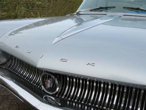 Image 21/28 of Buick Le Sabre (1960)