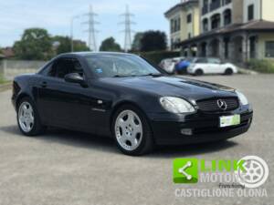 Image 1/10 of Mercedes-Benz SLK 230 Kompressor (1999)
