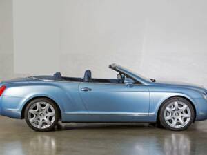 Bild 6/20 von Bentley Continental GTC (2010)