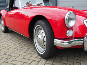 Afbeelding 3/15 van MG MGA 1600 DeLuxe (1962)