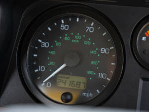 Bild 43/50 von Land Rover Defender 90 Td5 (2006)