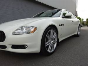 Image 26/99 de Maserati Quattroporte 4.2 (2010)