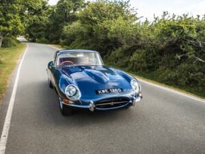 Bild 46/50 von Jaguar E-Type 4.2 (1966)