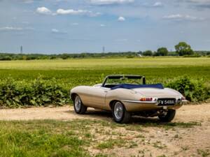 Bild 25/50 von Jaguar E-Type 3.8 (1963)