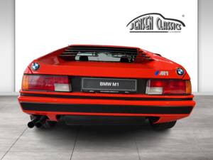 Image 10/16 de BMW M1 (1980)