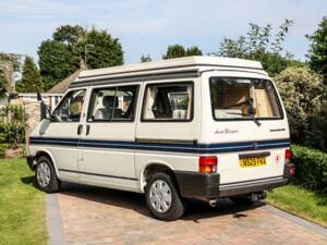 Image 3/37 of Volkswagen T4 California 2.0 (1996)