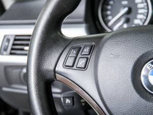 Imagen 15/50 de BMW 325i (2007)