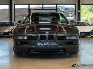 Image 10/46 of BMW 850CSi (1993)