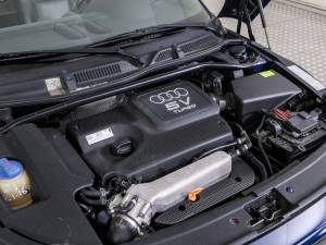 Immagine 38/50 di Audi TT 1.8 T (2002)