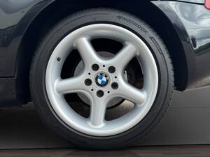 Afbeelding 36/38 van BMW Z3 Coupé 3.0 (2002)