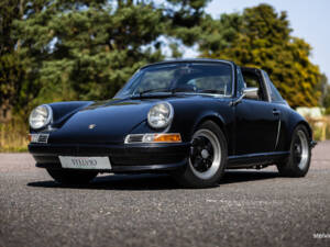 Image 3/43 of Porsche 911 2.2 T (1970)