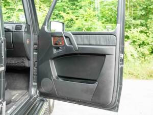 Afbeelding 59/99 van Mercedes-Benz G 55 AMG (LWB) (2002)