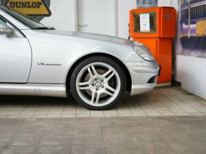 Immagine 48/50 di Mercedes-Benz SLK 32 AMG (2002)