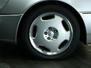 Bild 29/30 von Mercedes-Benz CL 600 (1997)