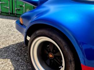 Image 9/16 de Porsche 911 RSR 3.0 (1974)