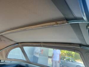 Image 15/26 of Mercedes-Benz 350 SL (1974)