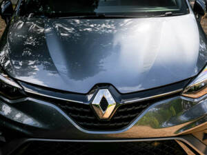 Image 13/33 of Renault Clio III 1.4 16V (2012)