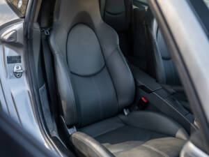 Image 45/82 of Porsche 911 Carrera 4S (WLS) (2006)