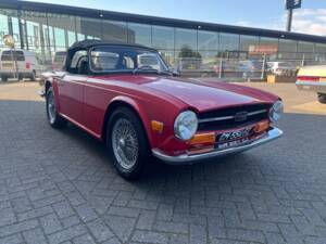 Image 1/8 of Triumph TR 6 (1971)