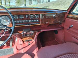 Afbeelding 5/16 van Jaguar S-Type 3.8 (1965)