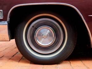 Bild 58/200 von Cadillac Coupe DeVille (1968)