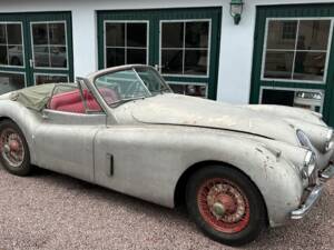 Image 3/16 of Jaguar XK 120 DHC (1950)