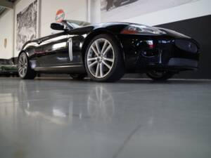 Image 9/65 of Jaguar XKR (2009)