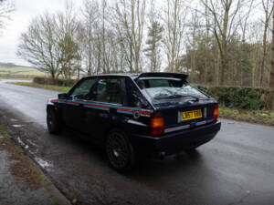 Image 4/17 of Lancia Delta HF Integrale Evoluzione II (1994)