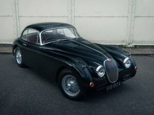 Image 2/45 de Jaguar XK 150 3.8 S FHC (1960)