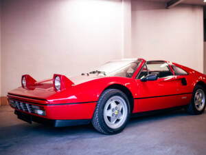 Bild 4/15 von Ferrari 328 GTS (1989)