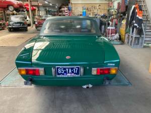 Image 30/35 de FIAT 124 Spider CS1 (1977)