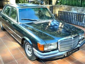 Image 2/21 of Mercedes-Benz 450 SEL 6,9 (1976)