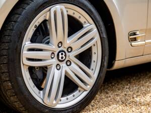 Bild 43/50 von Bentley Mulsanne (2011)