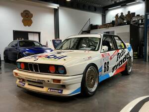 Afbeelding 4/28 van BMW M3 Sport Evo (1990)