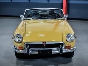 Image 2/7 de MG MGB (1973)