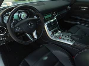 Imagen 31/50 de Mercedes-Benz SLS AMG (2014)