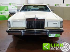 Image 9/10 of Lincoln Continental Mark V (1977)