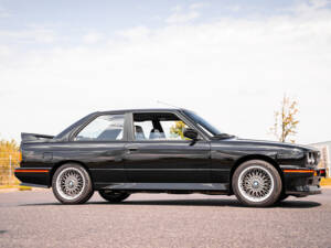 Image 9/91 de BMW M3 Sport Evo (1990)