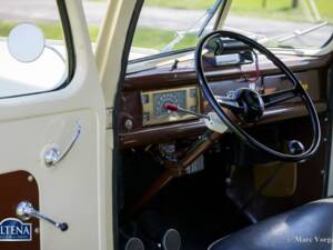 Bild 23/31 von Ford Pickup (1946)